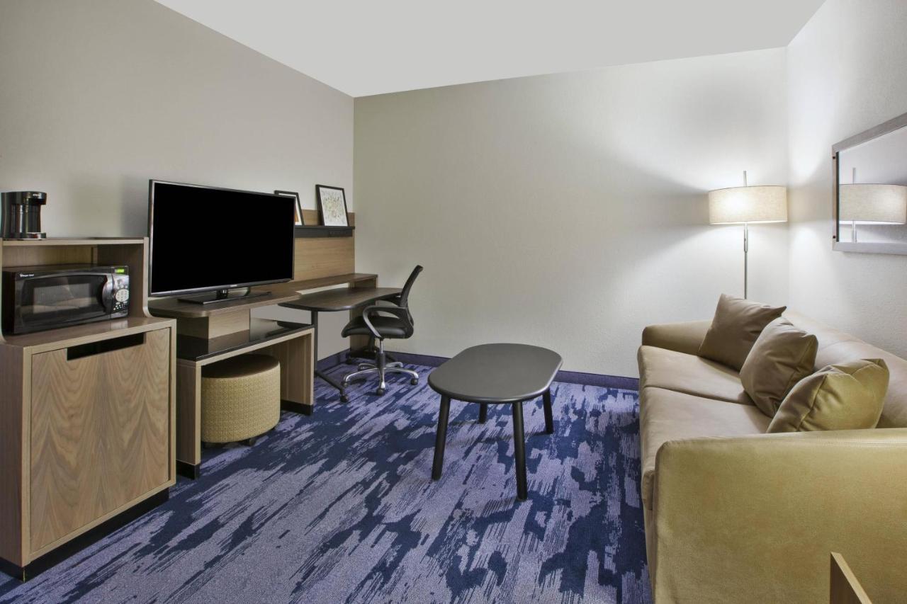 Fairfield Inn & Suites By Marriott Milwaukee Downtown Ngoại thất bức ảnh