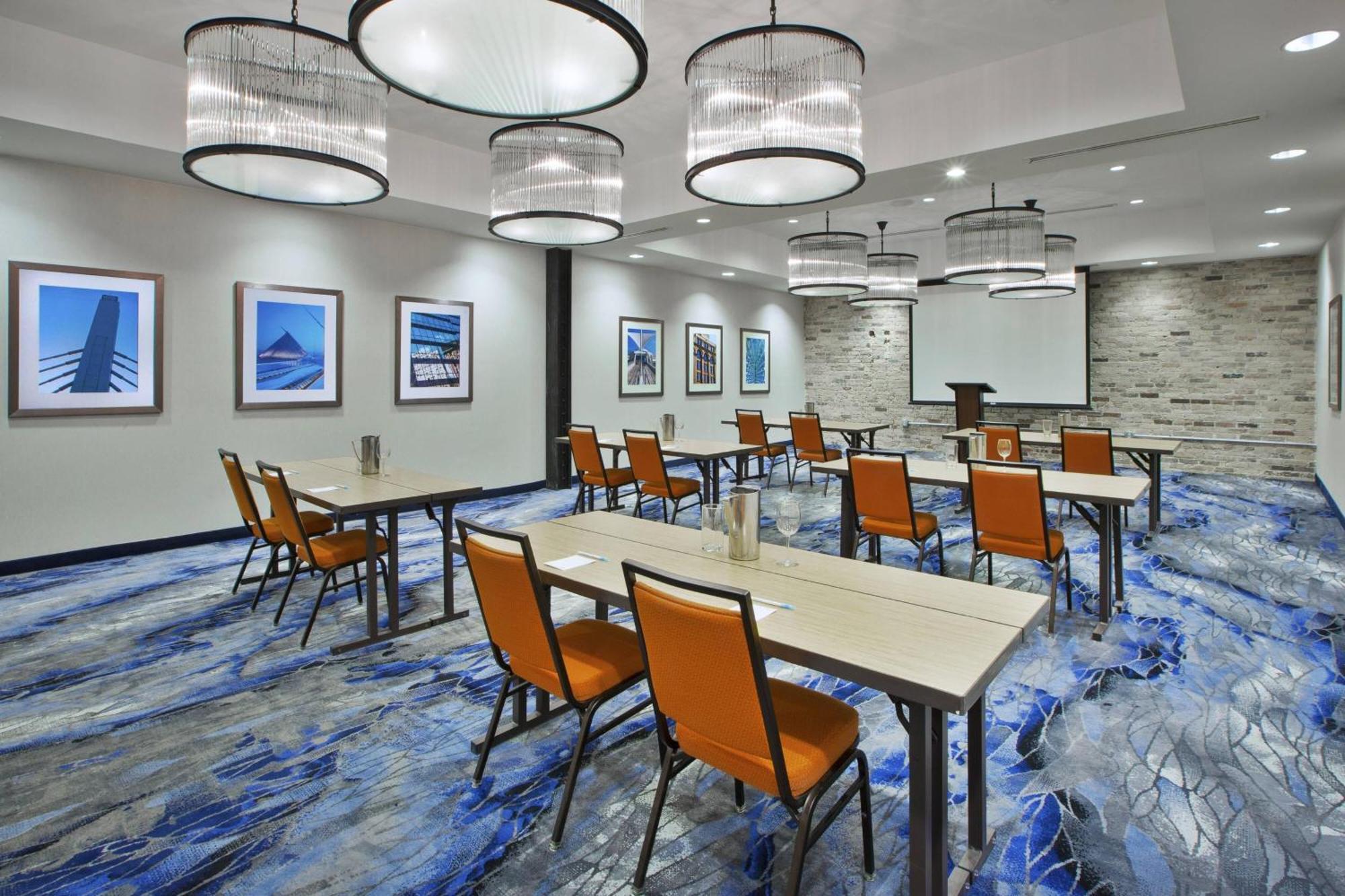 Fairfield Inn & Suites By Marriott Milwaukee Downtown Ngoại thất bức ảnh