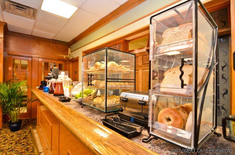 Fairfield Inn & Suites By Marriott Milwaukee Downtown Nhà hàng bức ảnh