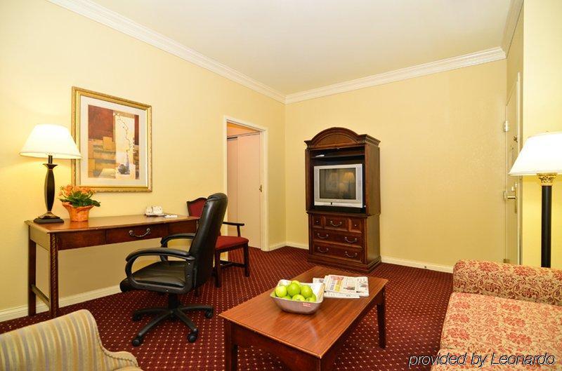 Fairfield Inn & Suites By Marriott Milwaukee Downtown Phòng bức ảnh