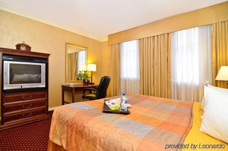 Fairfield Inn & Suites By Marriott Milwaukee Downtown Phòng bức ảnh